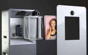 Reasons to Own a Photo Booth Business Than a Franchise – Buy From Selfie Booth Co.